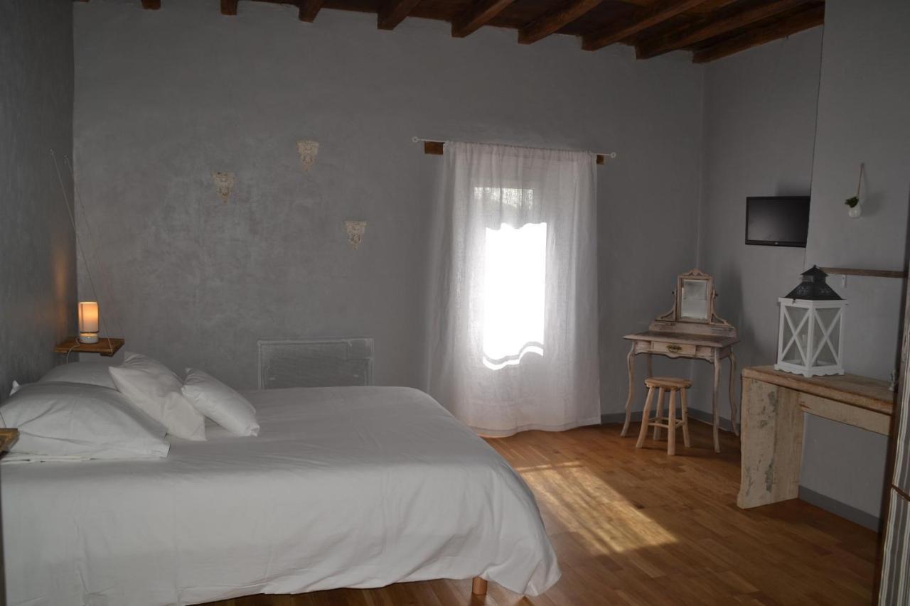 Les chambres du Canal Castets-en-Dorthe Extérieur photo