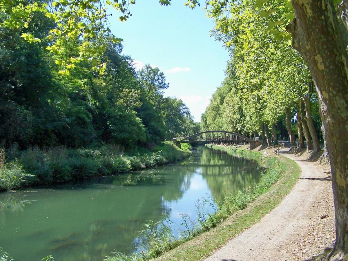 Les chambres du Canal Castets-en-Dorthe Extérieur photo